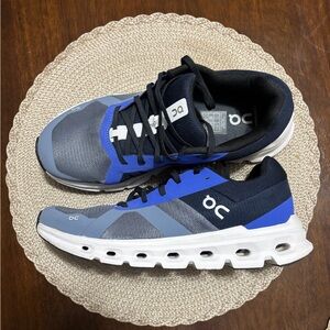 On Running Men's Athletic Shoes - Blue and Gray